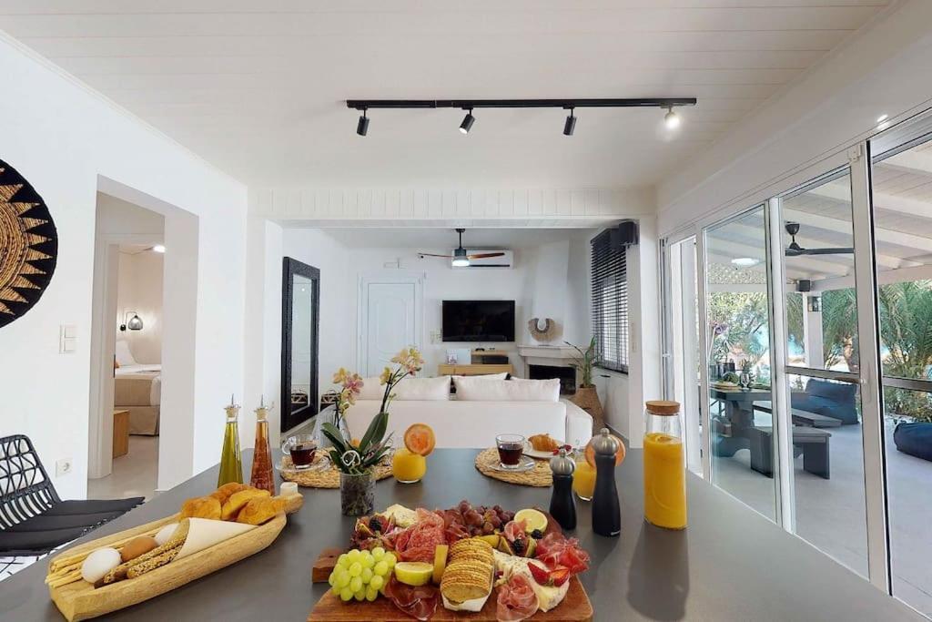 Вілла Nikkon Luxury Living Arvi  Екстер'єр фото
