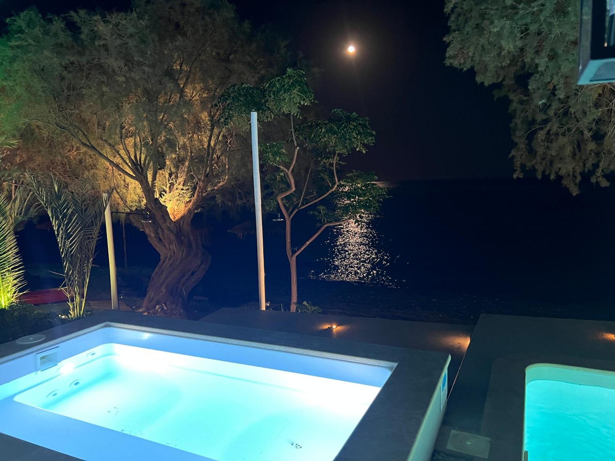 Вілла Nikkon Luxury Living Arvi  Екстер'єр фото